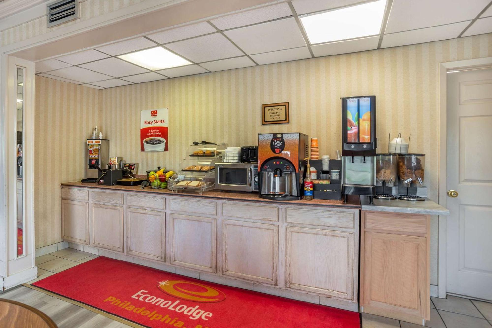 Econo Lodge Inn & Suites Philadelphia Eksteriør billede