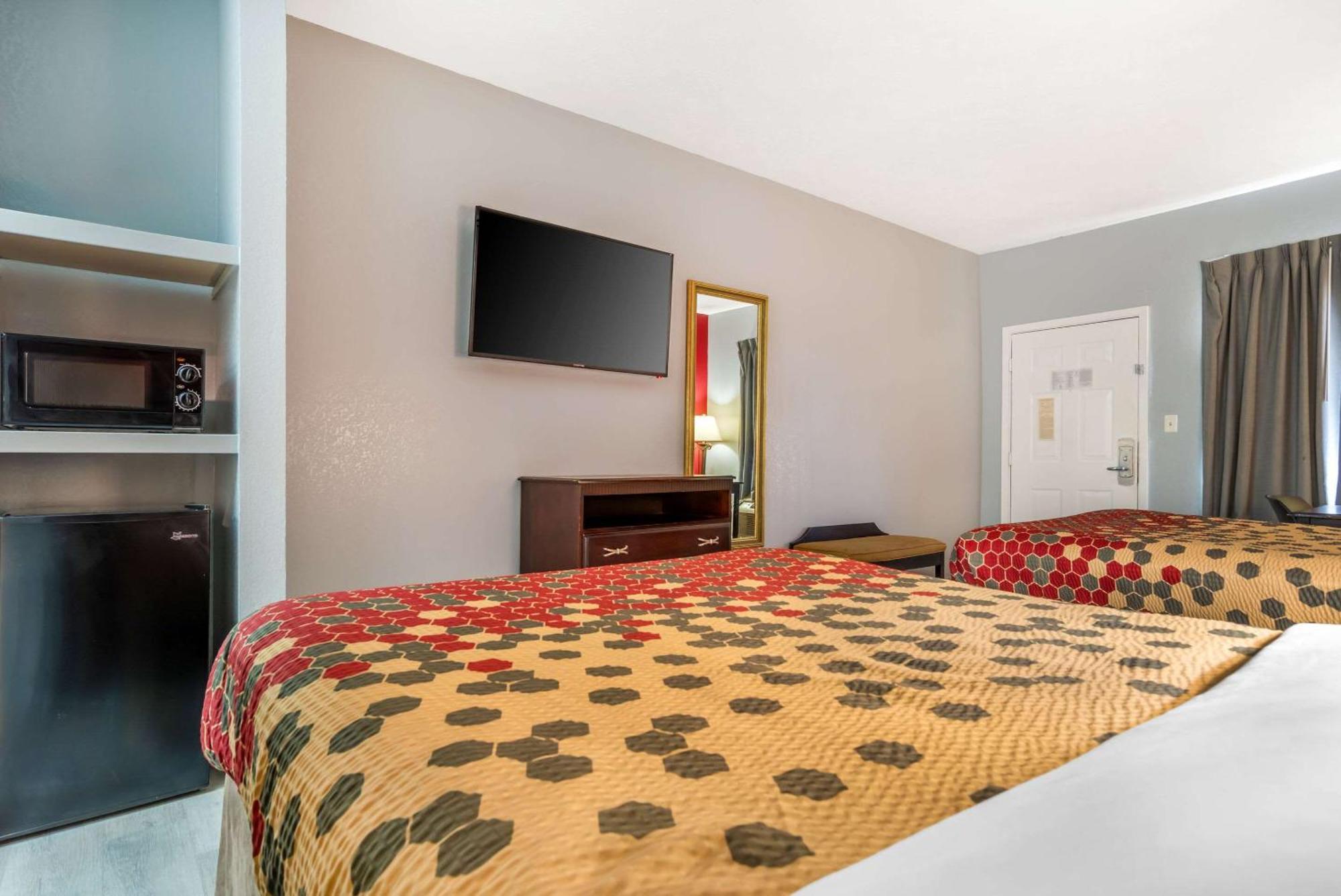 Econo Lodge Inn & Suites Philadelphia Eksteriør billede